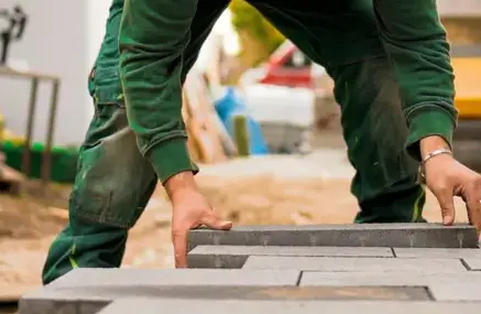 jardinier La Chapelle-Thémer-1